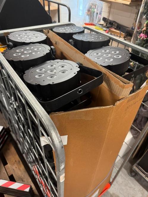 100 stuks Showtec compact par zwart (in nieuwstaat), Muziek en Instrumenten, Licht en Laser, Zo goed als nieuw, Licht, Ophalen
