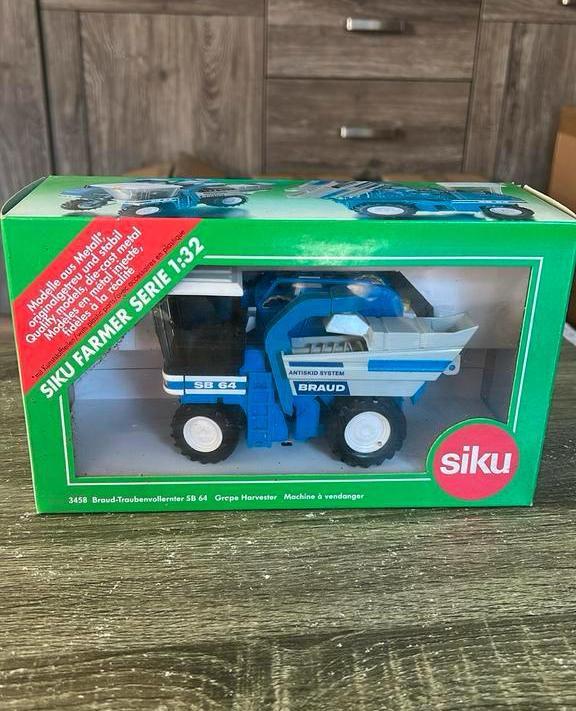Siku Farmer Braud SB 64 Oogstmachine 1:32, Hobby en Vrije tijd, Modelbouw | Auto's en Voertuigen, Zo goed als nieuw, Auto, 1:32 tot 1:50