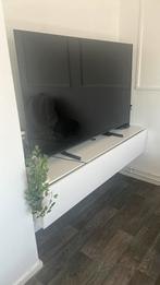 Witte tv kast zweefkast tv meubel, Huis en Inrichting, 150 tot 200 cm, Ophalen of Verzenden, Zo goed als nieuw, Minder dan 100 cm