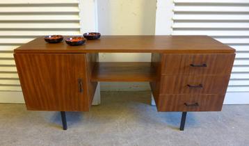 Prachtige midcentury retro vintage tv kastje beschikbaar voor biedingen