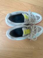 Hockeyschoenen Kind Maat 38.5, Ophalen of Verzenden