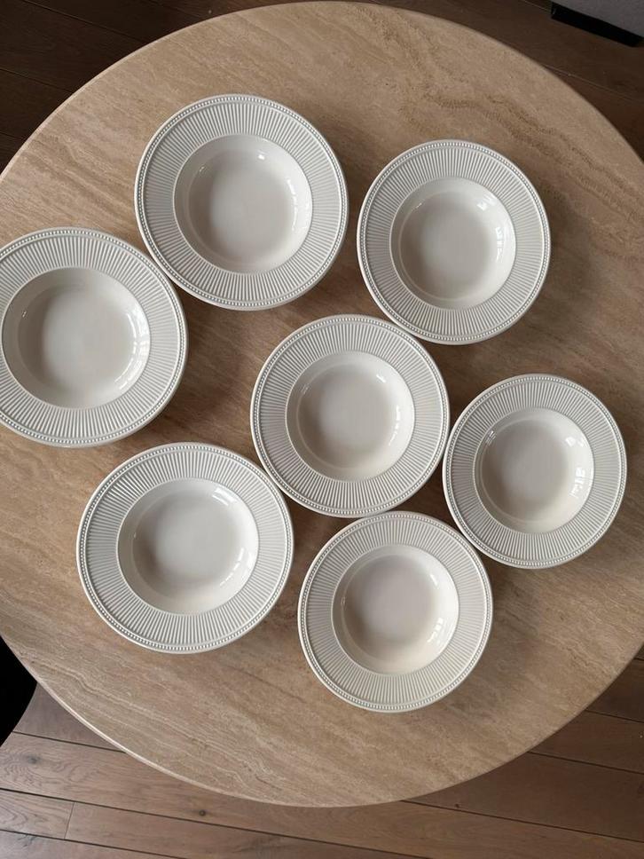 Wedgwood Windsor Soepborden - Set van 7, Huis en Inrichting, Keuken | Servies, Zo goed als nieuw, Bord(en), Wedgwood, Porselein