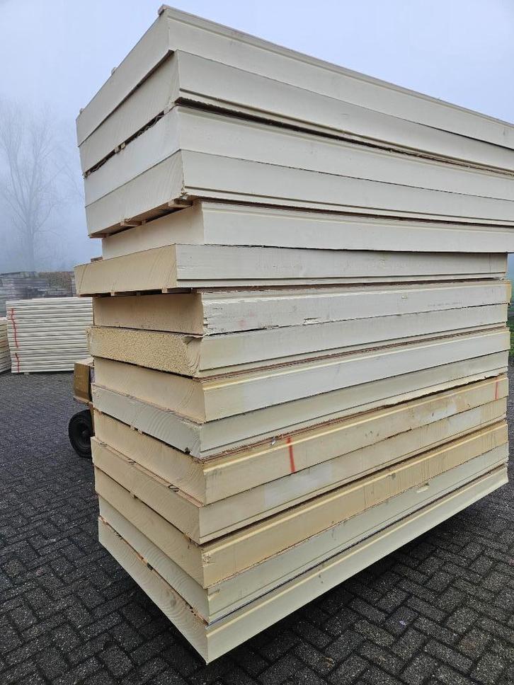 RENOPIR Dakplaat UNILIN RC7.0/8.0/9.0, Doe-het-zelf en Verbouw, Isolatie en Afdichting, Zo goed als nieuw, Muurisolatie, Dakisolatie