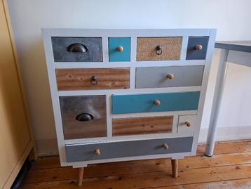 Dressoir - kleurrijk kastje beschikbaar voor biedingen