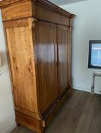 Gratis af te halen in Woensel/de Tempel. Mooie walnoten kast, Ophalen