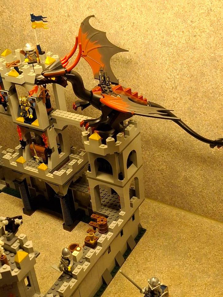 Lego Castle Ridders 7094, Kinderen en Baby's, Speelgoed | Duplo en Lego, Zo goed als nieuw, Ophalen of Verzenden