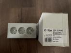 Wandcontactdoos GIRA zonder inbouw grijs, Ophalen of Verzenden, Nieuw, Stopcontact