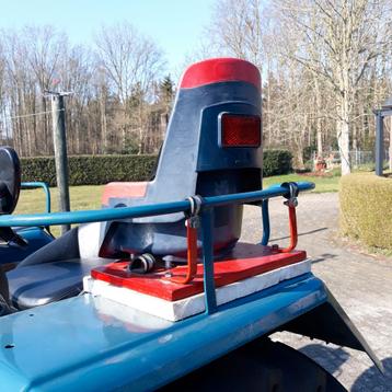 Lanz kinderstoeltje tractor kinderstoeltje  beschikbaar voor biedingen
