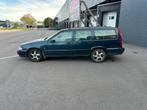 Volvo V70 2.3 T-5 Exclusive AUTOMAAT/LEDER/STOELVERWARMING/M, Gebruikt, Beige, 1499 kg, 1600 kg