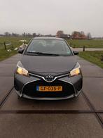 Toyota Yaris 1.3 16V Vvt-i Style| Compleet trekhaak, Camera, Auto's, Euro 5, Stof, 40 €/maand, Zwart