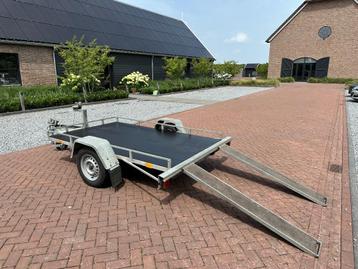 Aanhangwagens en aanhangers huren - te huur!  beschikbaar voor biedingen