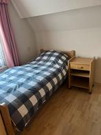 1persoons bed met nachtkastje, Ophalen, Gebruikt, Eenpersoons, Grenen