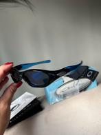 Oakley Vintage Zonnebril - Blauw Iridium Lens - Nieuw!, Sieraden, Tassen en Uiterlijk, Zonnebrillen en Brillen | Heren, Zonnebril