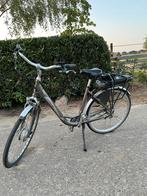 Vogue eletrische fiets, Ophalen, Gebruikt, 30 tot 50 km per accu, Overige merken