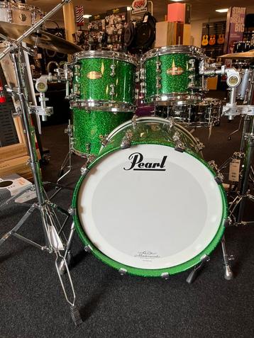 Pearl Masterworks 50% beschikbaar voor biedingen