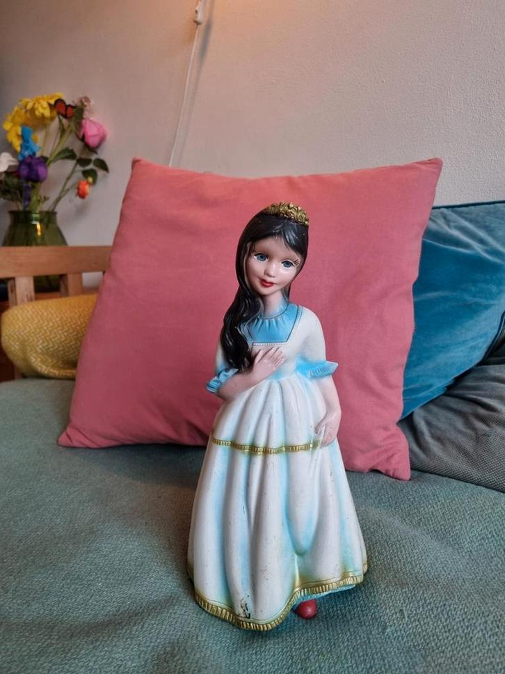 Vintage Meisjesbeeldje prinses Zeho  west duitsland 70s, Antiek en Kunst, Kunst | Beelden en Houtsnijwerken, Ophalen of Verzenden