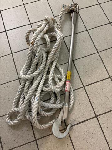 Meer/ankerboei haak beschikbaar voor biedingen