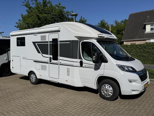 Adria Matrix Axess 650 DC | Queensbed en Hefbed | 2022, Caravans en Kamperen, Campers, Bedrijf, Half-integraal, tot en met 4, Adria