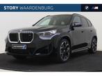 BMW X1 M35i High Executive Automaat / Panoramadak / M Sports, 1998 cc, 4 cilinders, Zwart, 300 pk