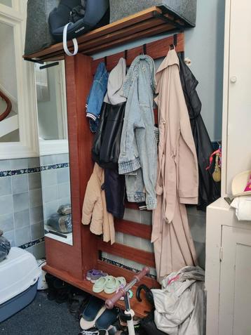 Deens teak kast voor jassen en schoenen garderobe 
