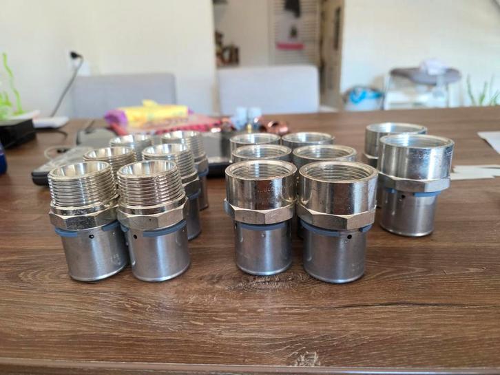 Uponor koppeling 32 en 40, Doe-het-zelf en Verbouw, Overige Doe-het-zelf en Verbouw, Nieuw, Ophalen of Verzenden