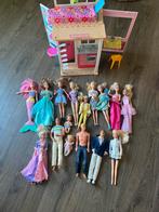 Groot Barbie pakket met oa Barbiehuis, auto, koets, turnset, Kinderen en Baby's, Ophalen, Gebruikt, Barbie