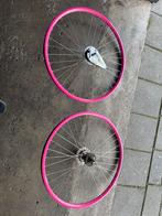 Dieverse wiellen 28 inc 26 inc lees beschrijving, Ophalen, Zo goed als nieuw, Algemeen, Wiel