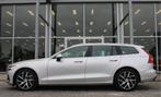 Volvo V60 T5 Automaat Momentum Pro | AppleCarplay | Verw. Vo, Auto's, Volvo, 15 km/l, 4 cilinders, 93 €/maand, Zilver of Grijs