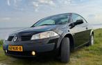 Renault Mégane 1.6 16V  Cabrio Euro4 2004 Zwart, Auto's, Voorwielaandrijving, 65 €/maand, Stof, 4 cilinders