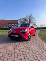 Toyota Aygo 1.0 Vvt-i 72pk 5D 2018 Rood, Auto's, Voorwielaandrijving, 4 stoelen, Handgeschakeld, Particulier