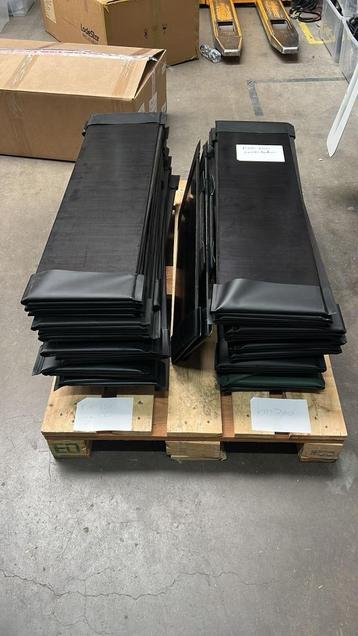 Lattenbodem voor Kolibri rubberboot KM-300 en KM-330 beschikbaar voor biedingen