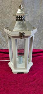 Prachtige houten lantaarn in de kleur wit, Ophalen of Verzenden, Zo goed als nieuw, Wit, Hout