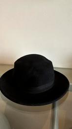 Zwarte fedora hoed / Black elegant fedora hat, Kleding | Heren, Hoeden en Petten, Hoed, Zo goed als nieuw, H&M, One size fits all