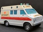 Dodge Tradesman ambulance Notarzt Matchbox Superkings Pol, Zo goed als nieuw, Verzenden