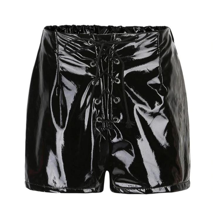 Zwarte kunst leren hot pants hotpants wetlook dames sexy, Kleding | Dames, Broeken en Pantalons, Nieuw, Zwart, Kort, Verzenden