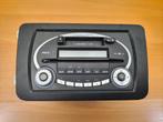 Grundig autoradio cassette/mp3/CD uit Skoda Fabia 2008, Auto diversen, Autoradio's, Ophalen of Verzenden, Gebruikt