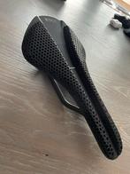 Fizik Antares Adaptive zadel - Carbon rails, Ophalen of Verzenden, Zo goed als nieuw