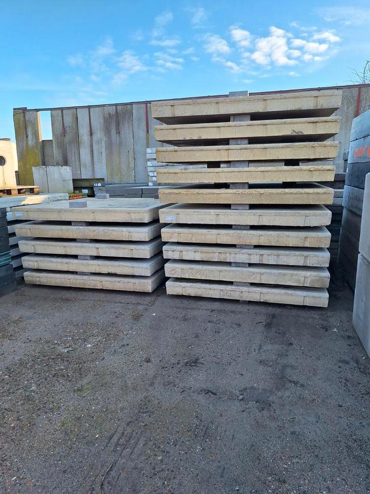 Betonplaten 2x2. Met wavemotief.   Gratis bezorging., Tuin en Terras, Tegels en Klinkers, Overige typen, Beton, Ophalen of Verzenden