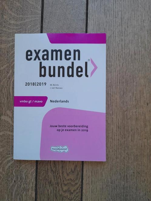 Examen bundel 2018/2019 Nederlands vmbo GT/mavo, Boeken, Schoolboeken, Zo goed als nieuw, Nederlands, VMBO, Ophalen of Verzenden