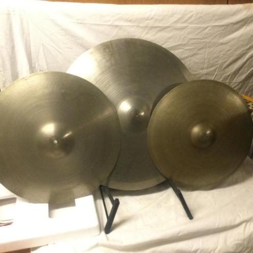 Zeer mooie bekkenset van ZYN 2x crash ,ride is verkocht, Muziek en Instrumenten, Percussie, Zo goed als nieuw, Overige soorten