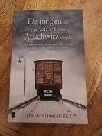 NIEUW De jongen die zijn vader naar Auschwitz volgde, Ophalen of Verzenden, Zo goed als nieuw, Jeremy Dronfield