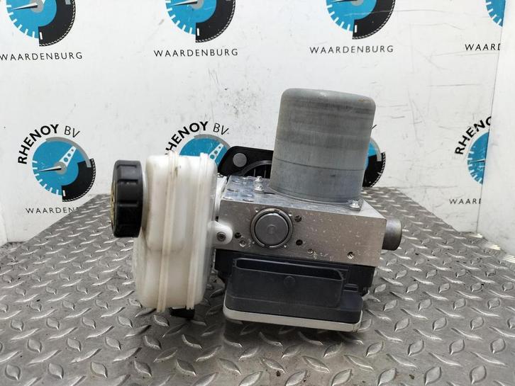 JAGUAR XF X260 R Dynamic S  [BRAKE_SERVO] MK832D522AD 2021, Auto-onderdelen, Remmen en Aandrijving, Gebruikt, ARN erkend, Stiba lid