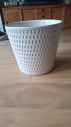 Bloempot creme, Huis en Inrichting, Ophalen, Overige kleuren, Aardewerk of Porselein, Zo goed als nieuw