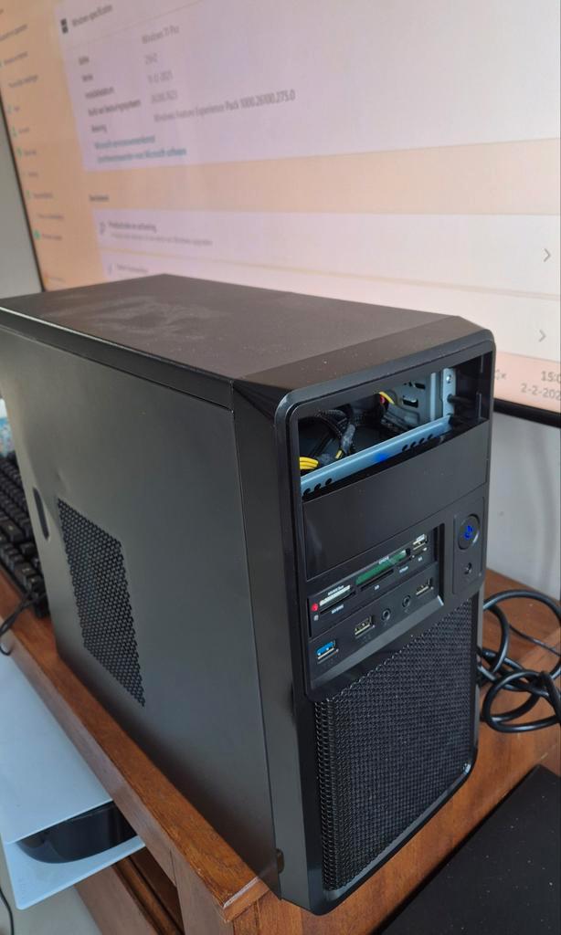 Game PC - GTX 1050 Ti - 100GB SSD - Uitbreidbaar, Computers en Software, Desktop Pc's, Gebruikt, 3 tot 4 Ghz, SSD, 8 GB, Met videokaart