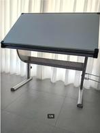 Tekentafel / bureau / ontwerptafel, Ophalen, In hoogte verstelbaar, Gebruikt, Bureau