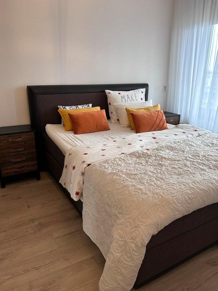 2-persoons boxspring bed - Zeer goede staat!, Huis en Inrichting, Slaapkamer | Bedden, Zo goed als nieuw, Tweepersoons, 180 cm