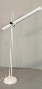 Vintage postmodern vloerlamp, wit, Huis en Inrichting, Lampen | Vloerlampen, Ophalen, Tweedehands, Metaal, Tweedehands