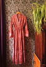 Zijden lange jurk boho🌺, Kleding | Dames, Ophalen of Verzenden, Gedragen, Maat 42/44 (L), Onder de knie
