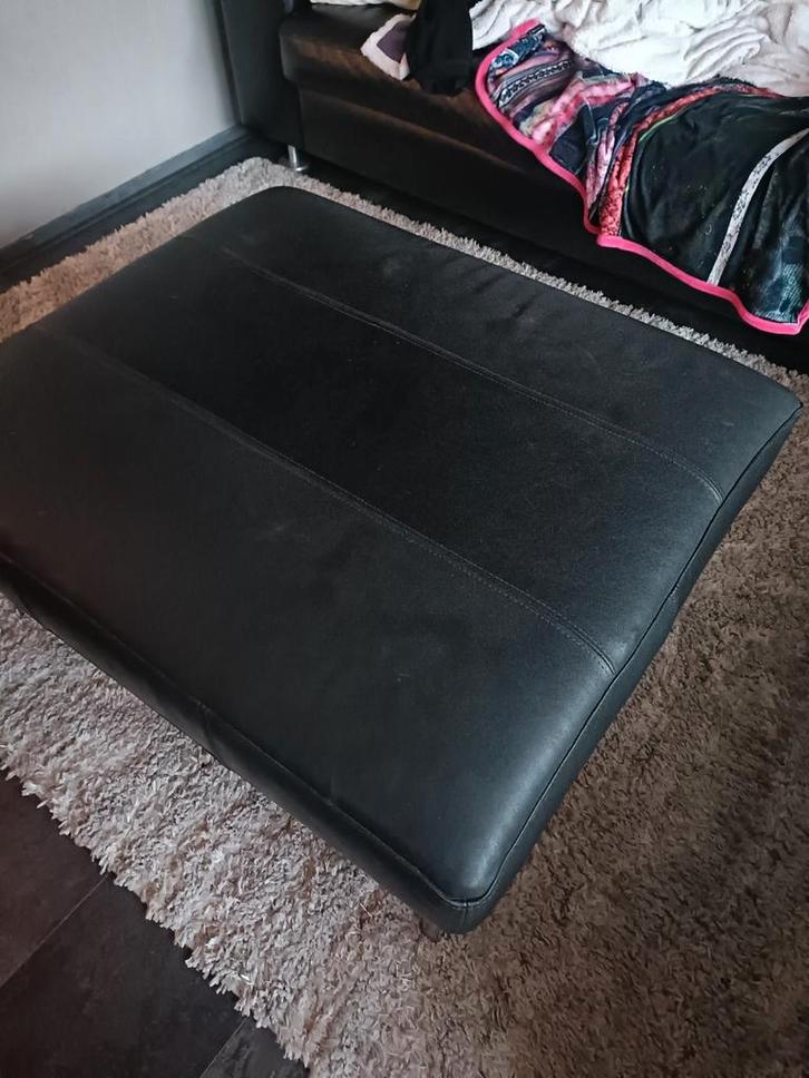 Leren Poef / Tafel - Zwart Leder - Zeer Goed!, Huis en Inrichting, Banken | Voetenbanken en Poefen, Ophalen of Verzenden