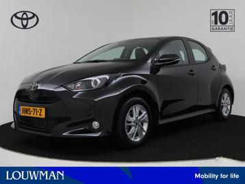 Toyota Yaris 1.5 Hybrid 115 Active | All-season banden | beschikbaar voor biedingen